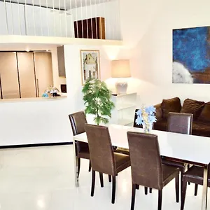 https://lilys-house.it-romehotels.com